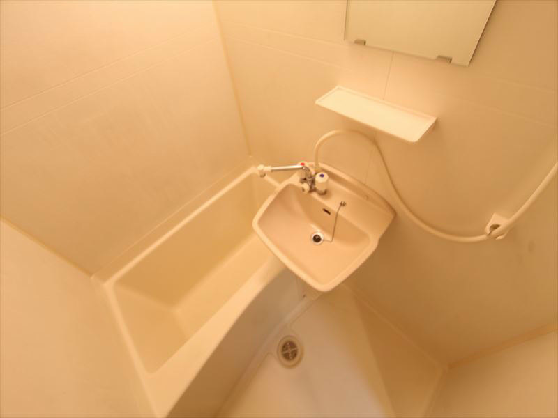 お風呂 洗面台付き! 同仕様内装