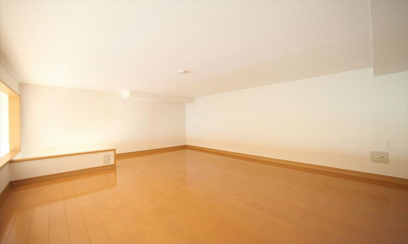 広々ロフト!コンセントもあります 同仕様内装