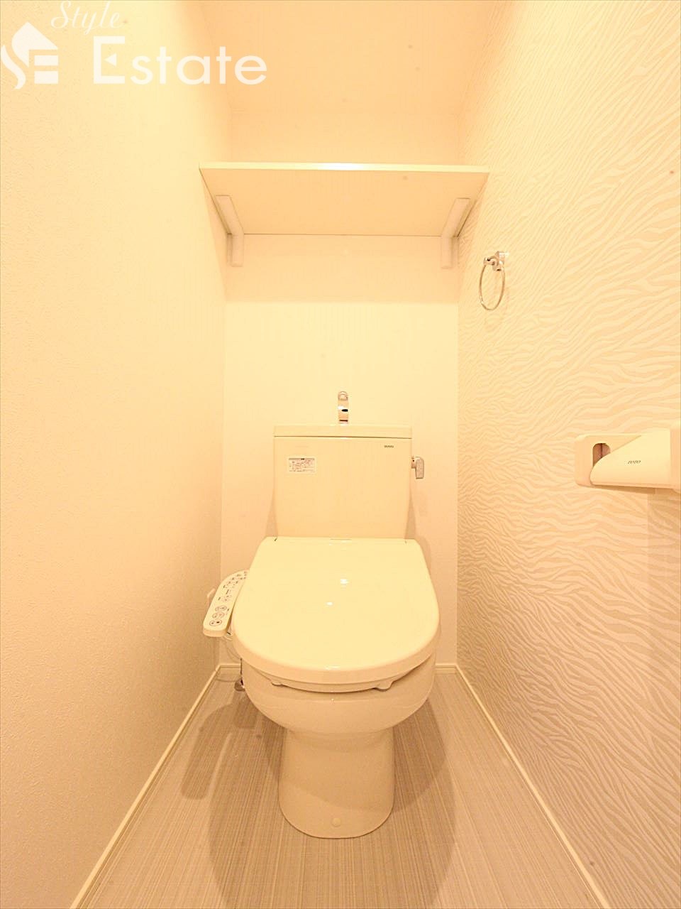 トイレ 温水洗浄暖房便座 棚付