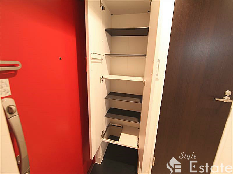 シューズボックス付