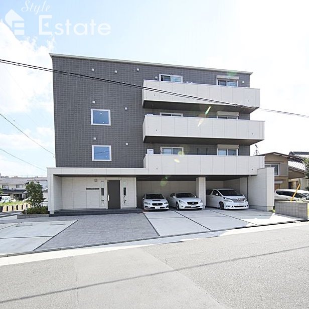 アクシア　ケイ