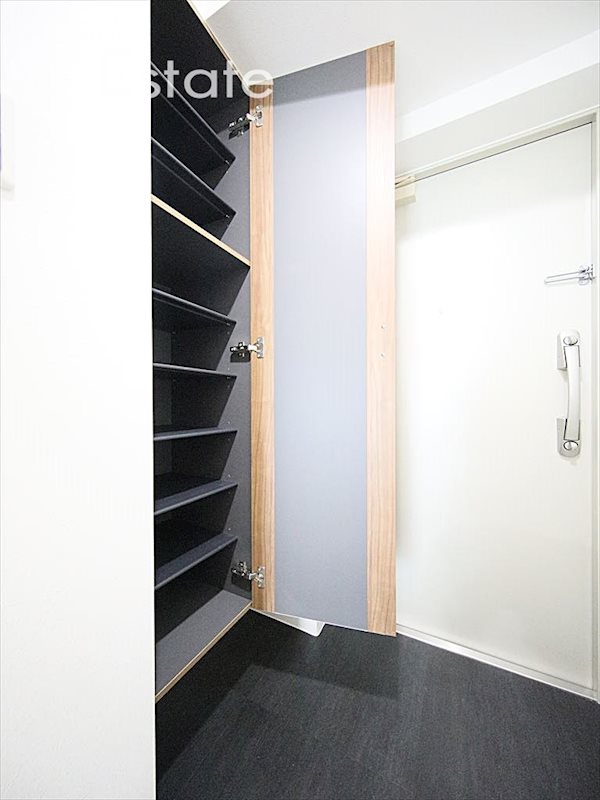 シューズボックス