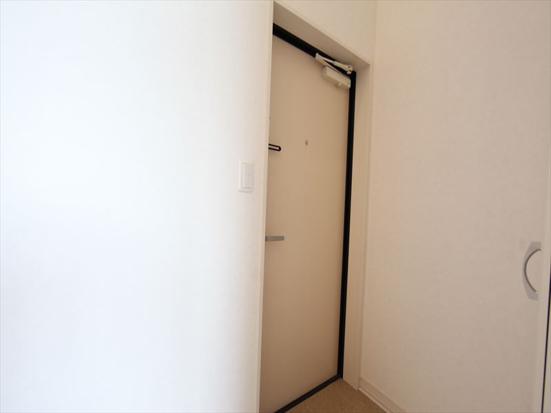 玄関スペースシューズBOX付