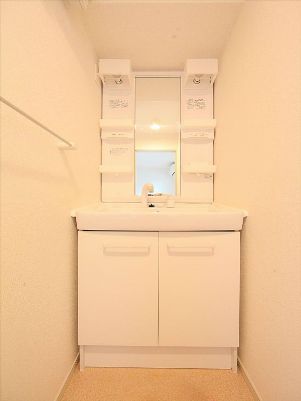 脱衣所 洗面台(シャンプードレッサー付)