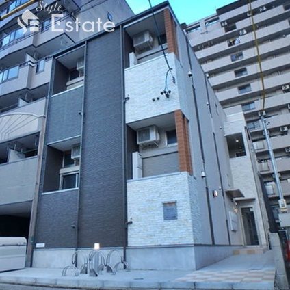 アオトゥーレ尾頭橋