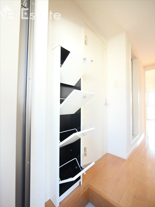 シューズボックス