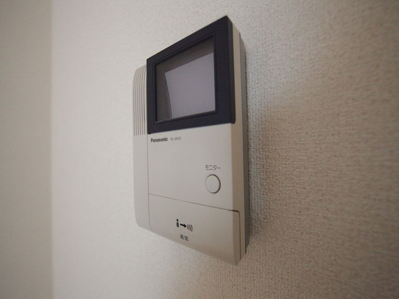 同型イメージ画像 TV付きインターホン