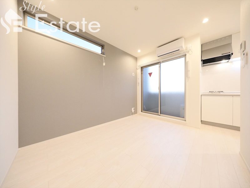 リビング 同仕様内装