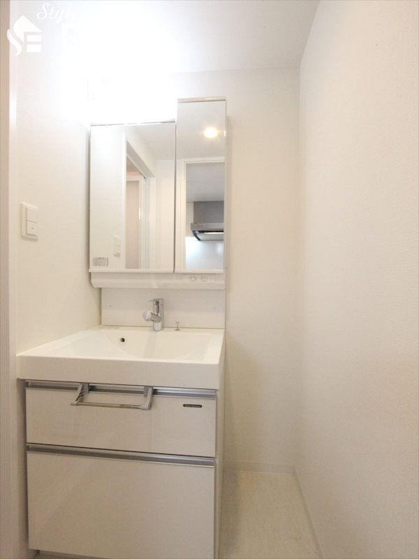 洗面所 同仕様内装