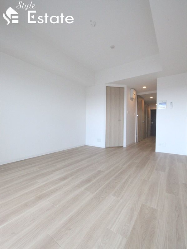 リビング 同仕様内装