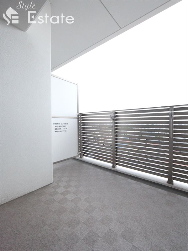 バルコニー 同仕様内装