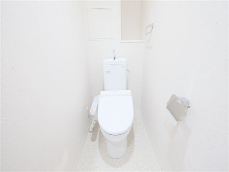 トイレ(ウォシュレット付)