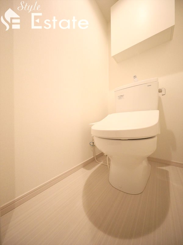 温水洗浄便座付シャワートイレ