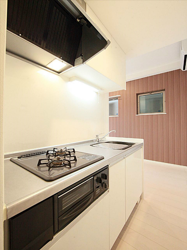 システムキッチン(2口コンロ、グリル付)