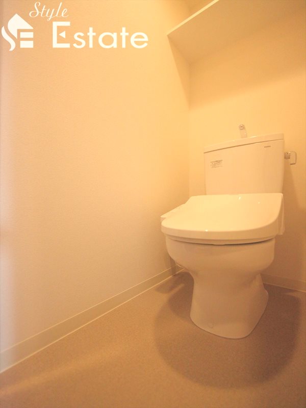 温水洗浄便座付シャワートイレ