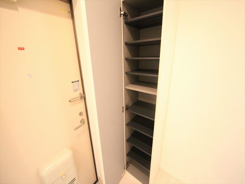 玄関 シューズボックス付