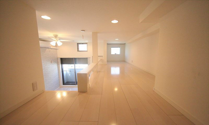 ロフト5.6帖 収納としても使えます。