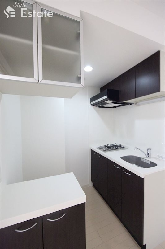 二口ガスコンロ付★キッチンスペース★収納