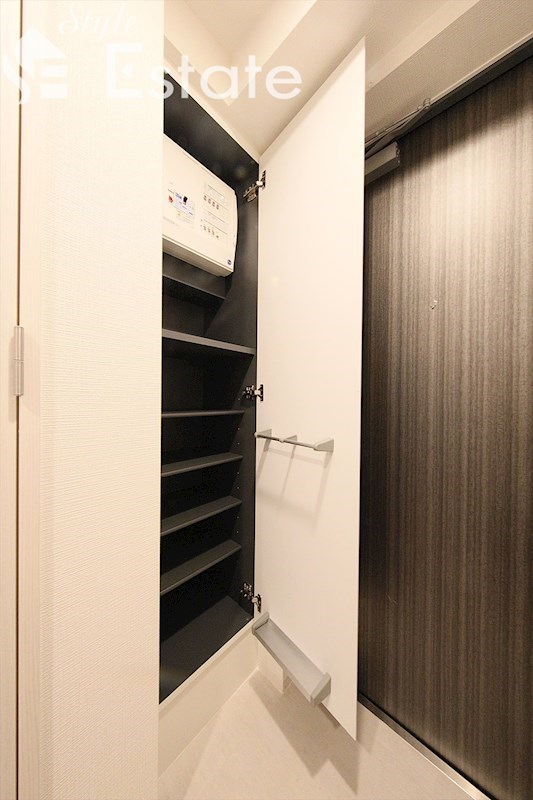 シューズボックス