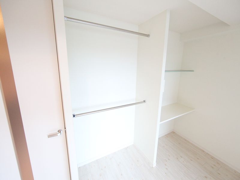 大型クローゼットゆったりスペース