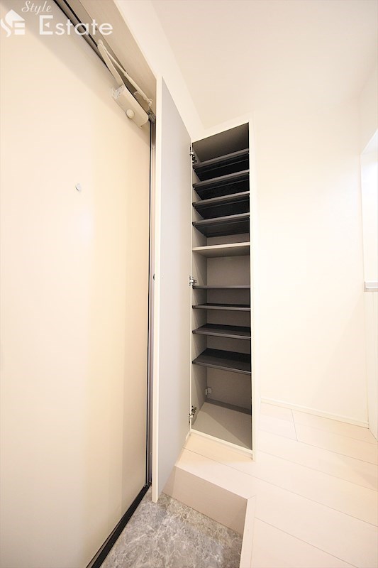 シューズボックス