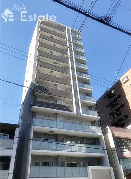 モンテーニュ名駅