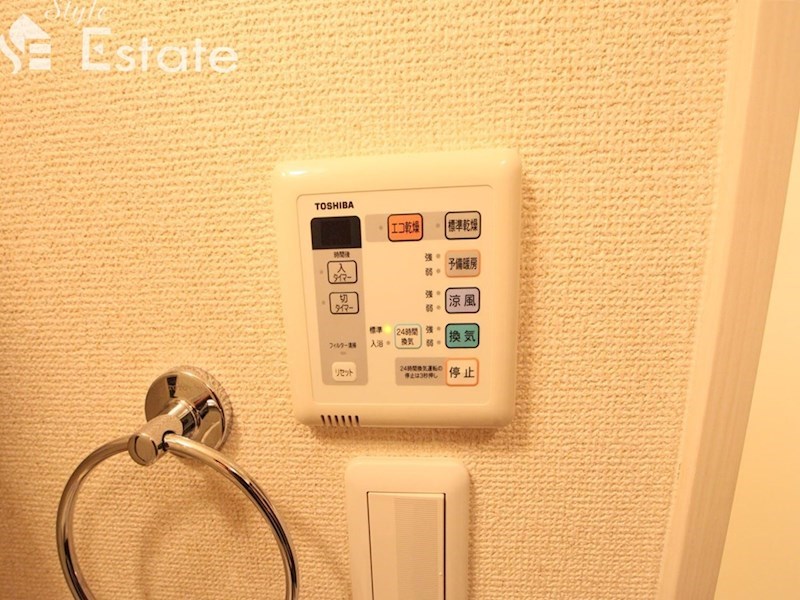 浴室換気乾燥暖房付