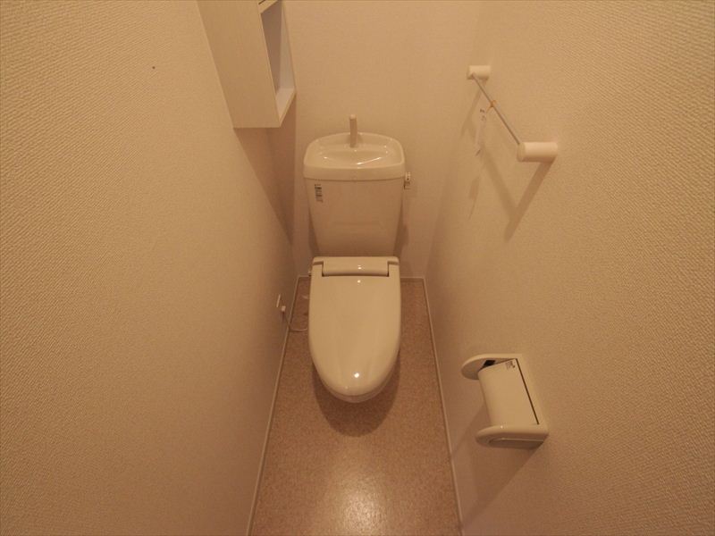 暖房便座 収納付