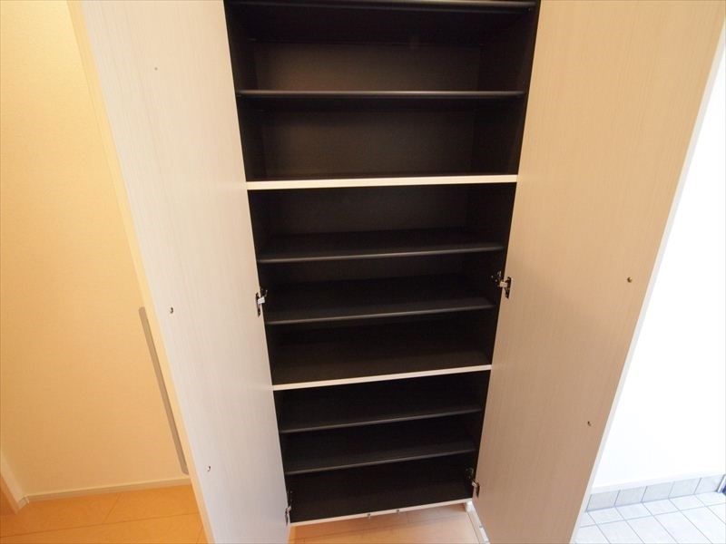 シューズボックス