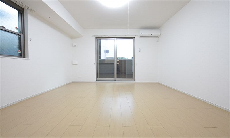 洋室12.2帖 南向き