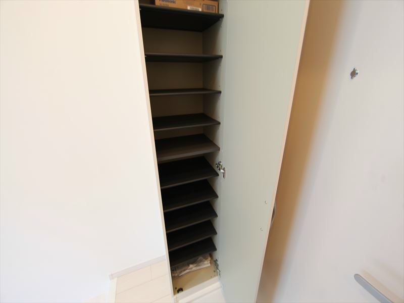 シューズボックス