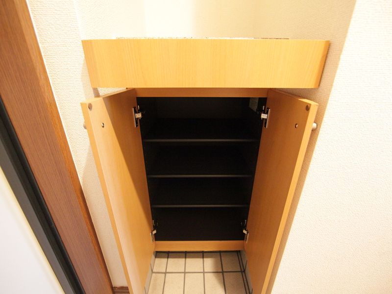 シューズボックス