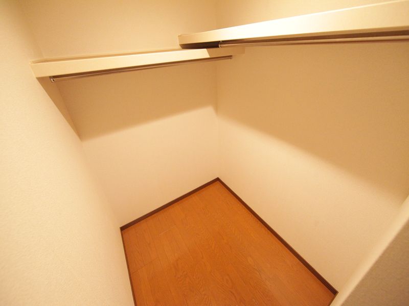 ウォークインクローゼット 広いです