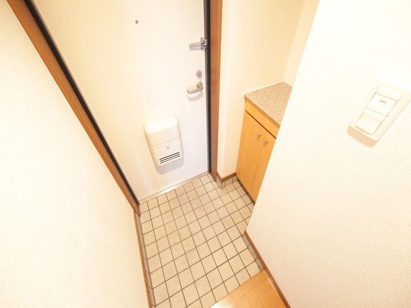 玄関ポスト付き