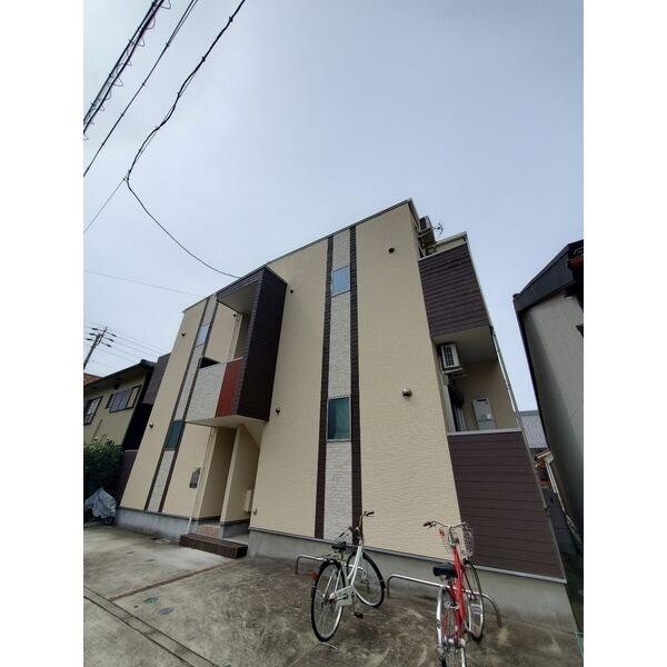 アクアマリン志賀本通