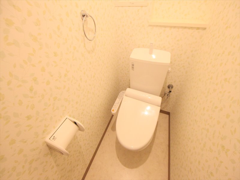 トイレ 温水洗浄便座