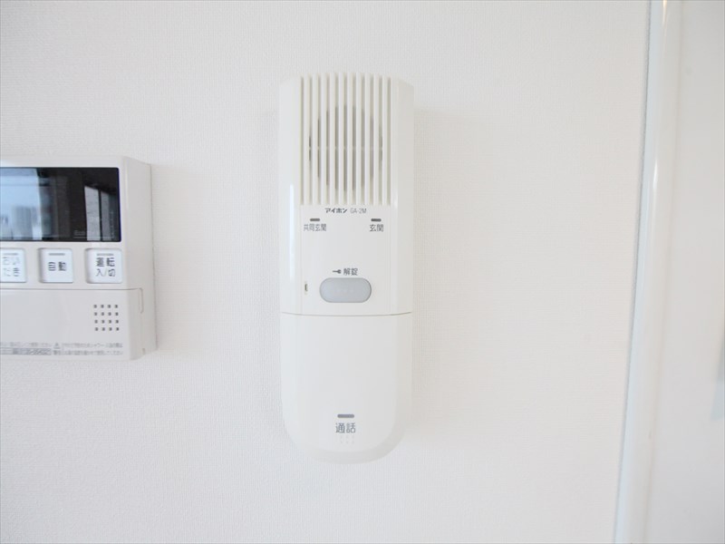 インターホン