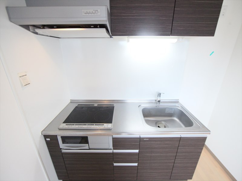 システムキッチン 3口IH、グリル付