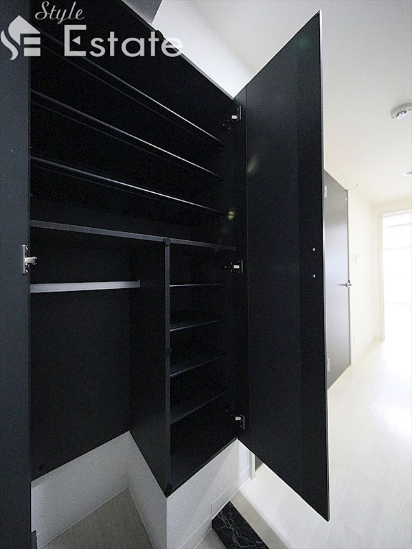 シューズボックス