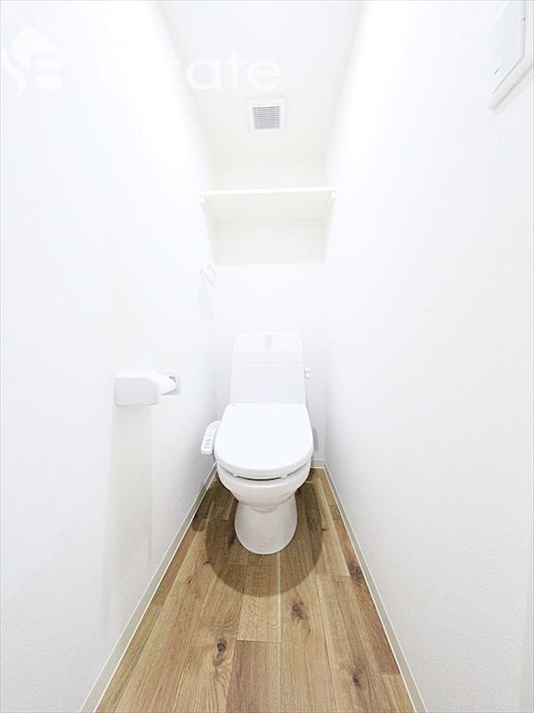 トイレ 同仕様内装