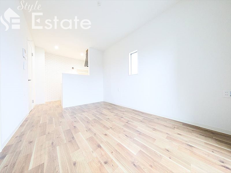 リビング 同仕様内装