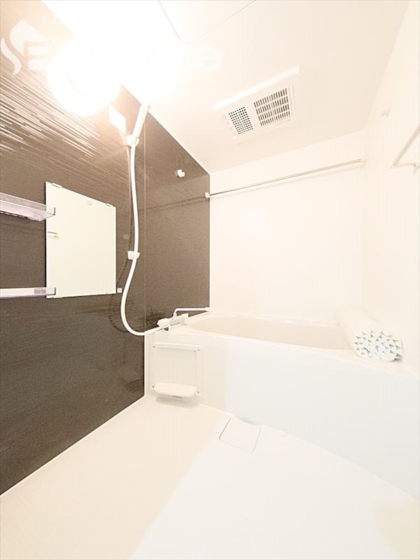 風呂 同仕様内装
