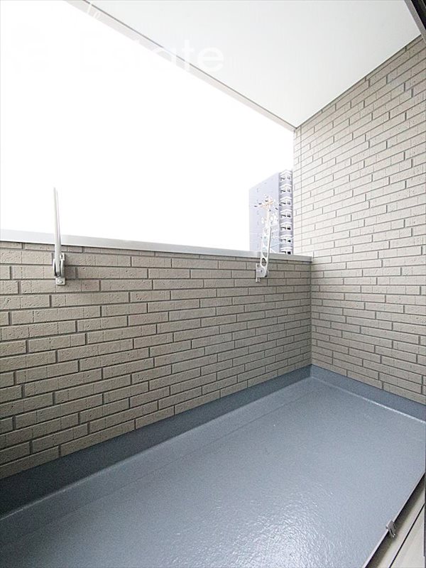 ベランダ 同仕様内装