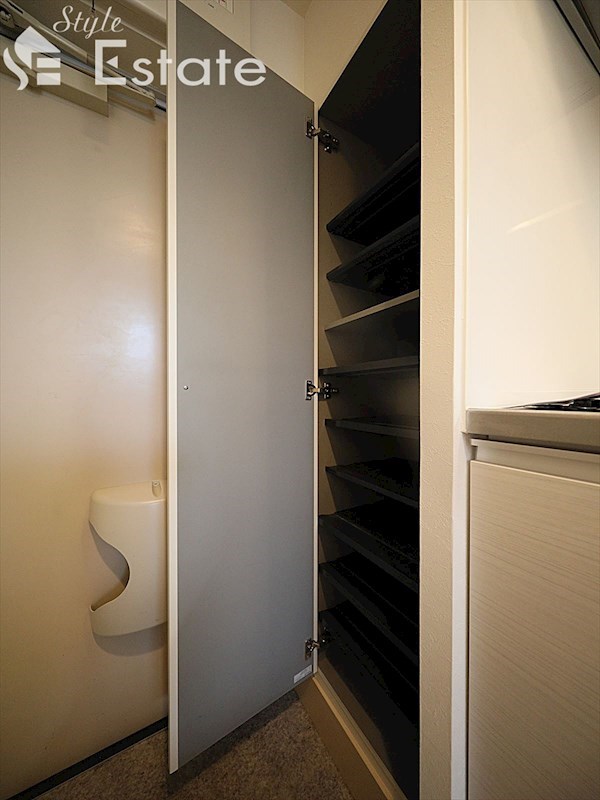 シューズボックス