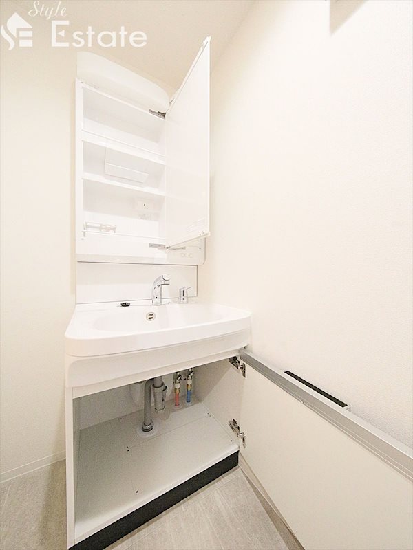 洗面台収納