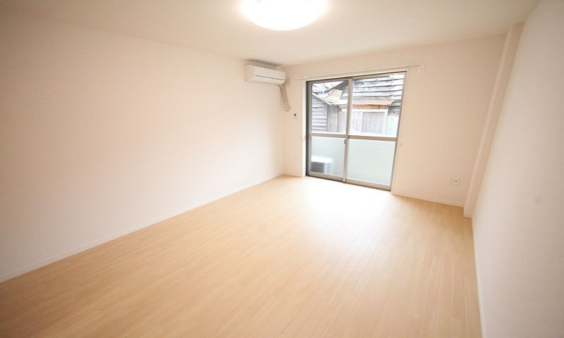 洋室8.6帖 エアコン付