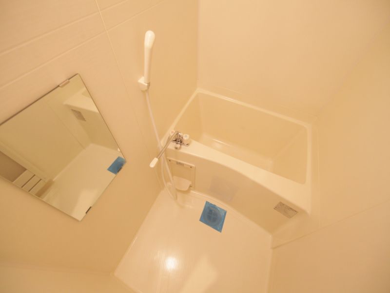 バスルーム(トイレお風呂別々)