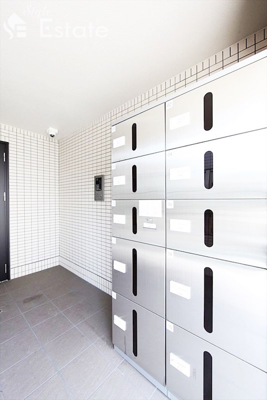 宅配ボックス付