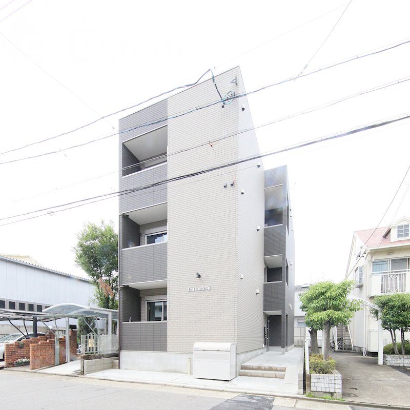 Patina岩塚