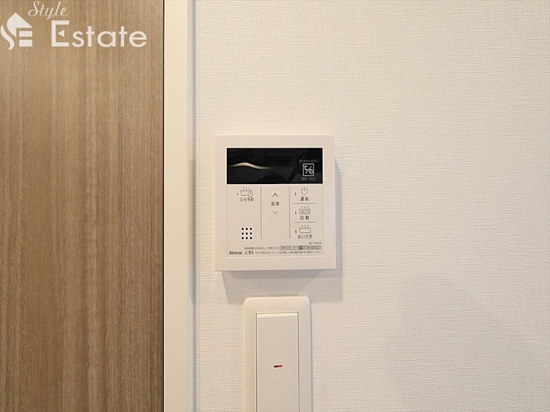 同仕様内装